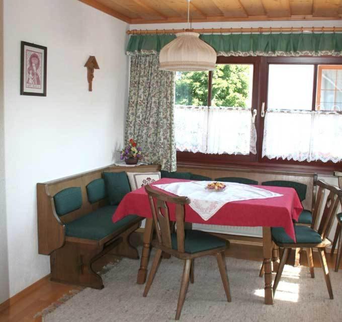 Kanzlerhof Bad Mitterndorf Buitenkant foto