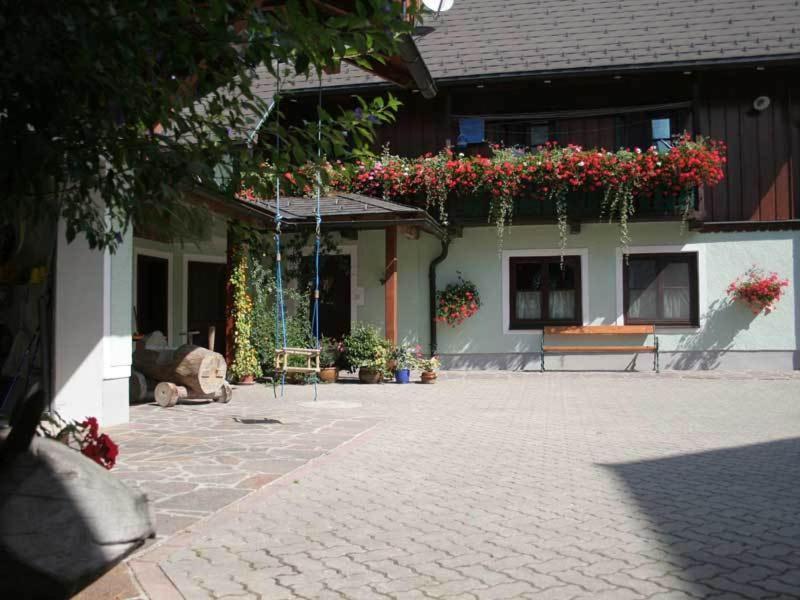 Kanzlerhof Bad Mitterndorf Buitenkant foto
